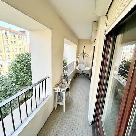 Design Avec Balcon * بولونِ بييانكور