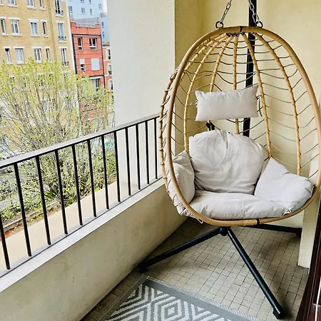 Design Avec Balcon شقة